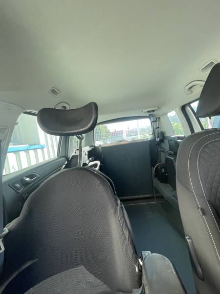 Škoda Yeti  aménagé pour personnes à mobilité réduite (PMR)