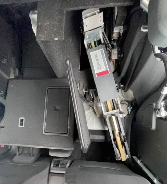 Volkswagen Golf 7 VII 5 Portes 1.6 TDI 16V BlueMotion DSG7 S&S 105 cv – Véhicule adapté PMR avec équipements spécialisés