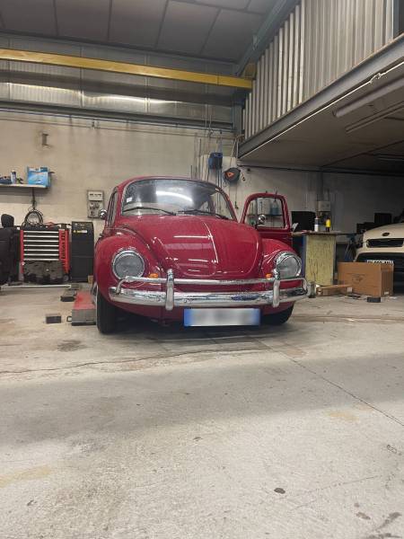 Conduite d’une Coccinelle avec système Duck : embrayage piloté et accélérateur satellitaire pour PMR